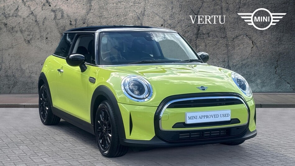 MINI Hatchback 1.5 Cooper Classic Premium 3dr Petrol Hatchback